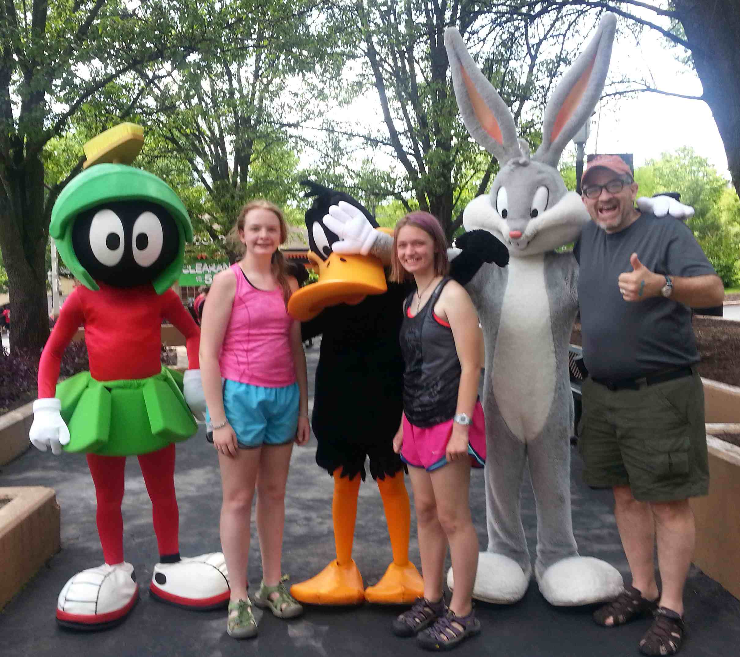 2016-05-29 6 flags RjC w Marvin Daffy Bugs.jpg